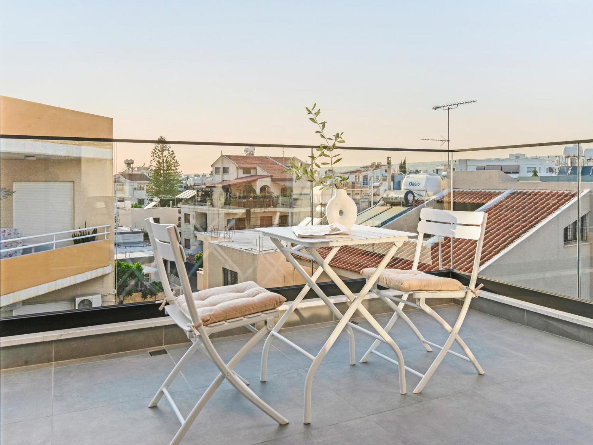 Sanders Crystal 1 Limassol Bagian luar foto