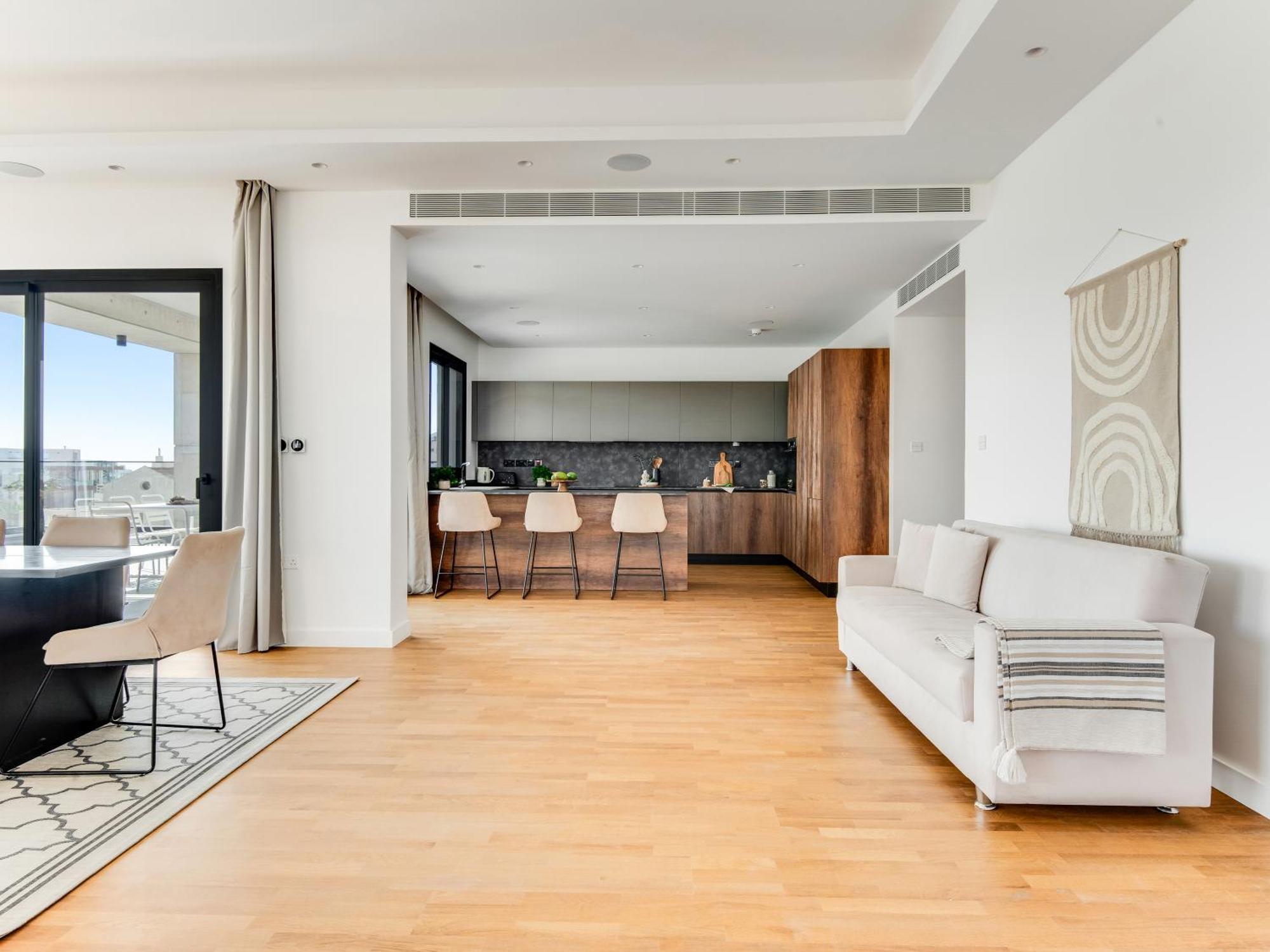 Sanders Crystal 1 Limassol Bagian luar foto