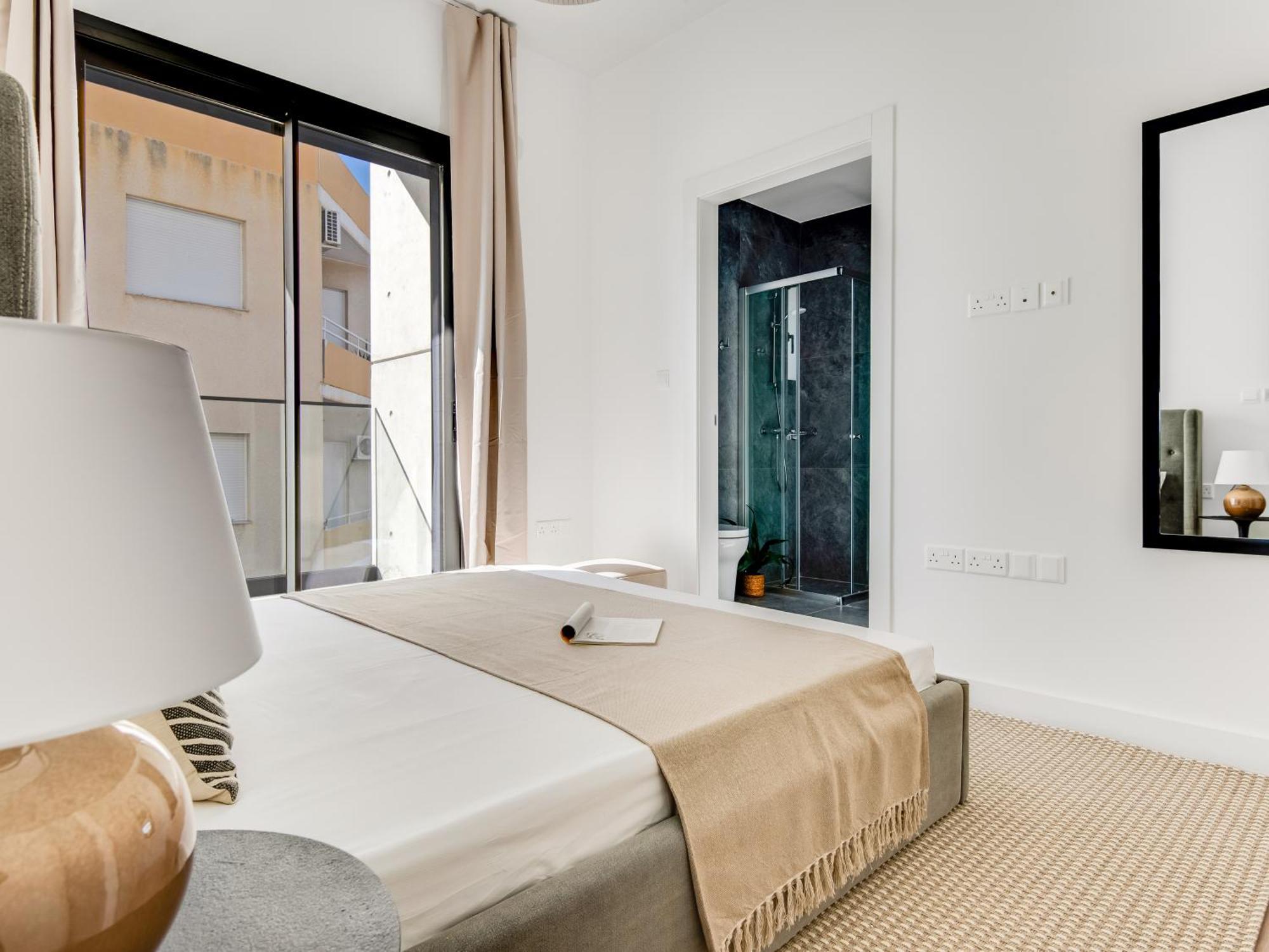 Sanders Crystal 1 Limassol Bagian luar foto