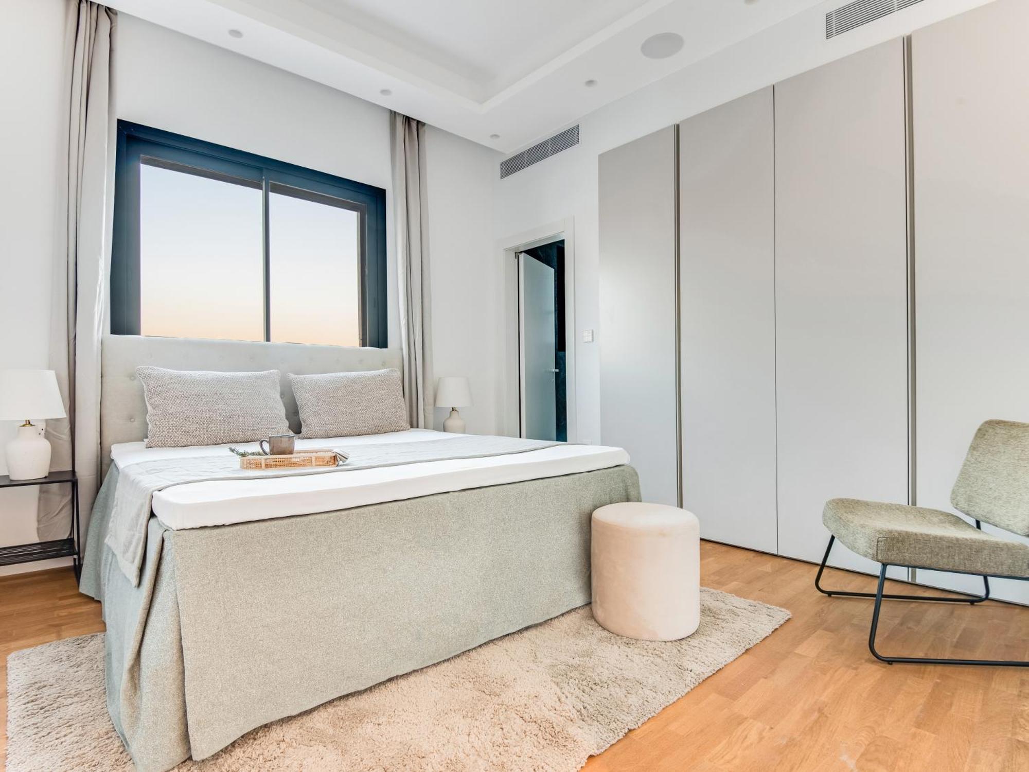 Sanders Crystal 1 Limassol Bagian luar foto