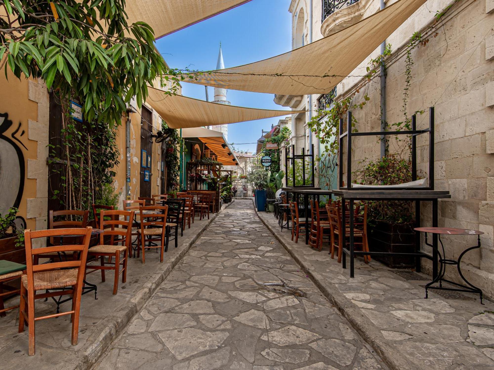 Sanders Crystal 1 Limassol Bagian luar foto
